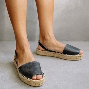 Ibiza's Platform Black, size 7.5 ( EU 38)